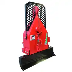 Med denne vinsjen f&aring;r du en sprek og p&aring;litelig skogsvinsj, beregnet for middels oppgaver og passer til landbrukstraktorer fra 15hk opp til 35hk